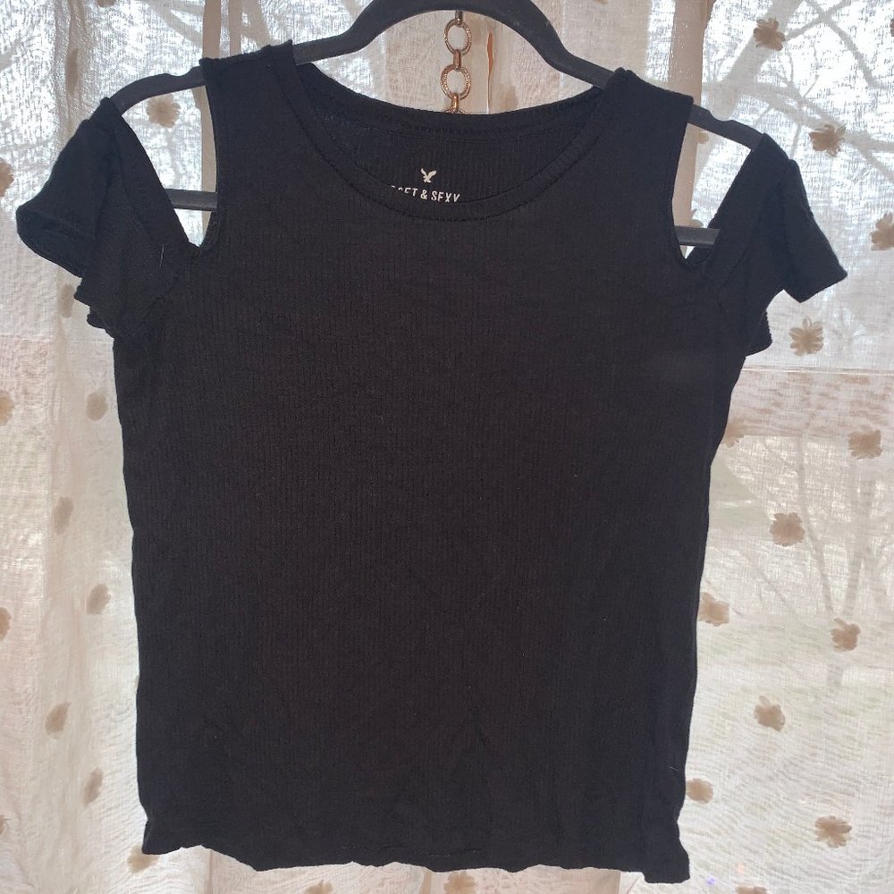 American Eagle Peekhole Shoulder Top
